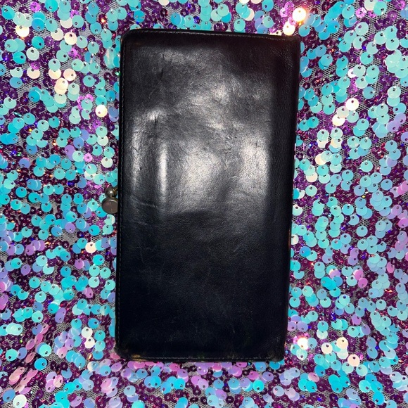 Vintage Kiss lock Black Ferragamo Wallet - Picture 2 of 14